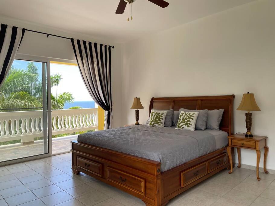 Spring Garden Mobay Resort Luxurious Apartments Montego Bay Exteriör bild