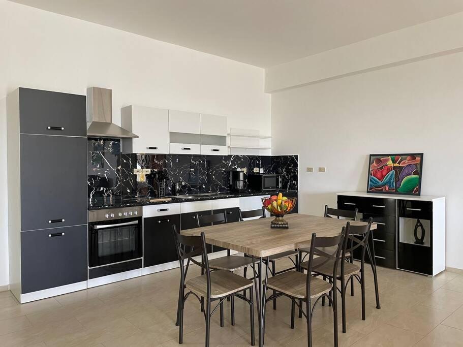 Spring Garden Mobay Resort Luxurious Apartments Montego Bay Exteriör bild