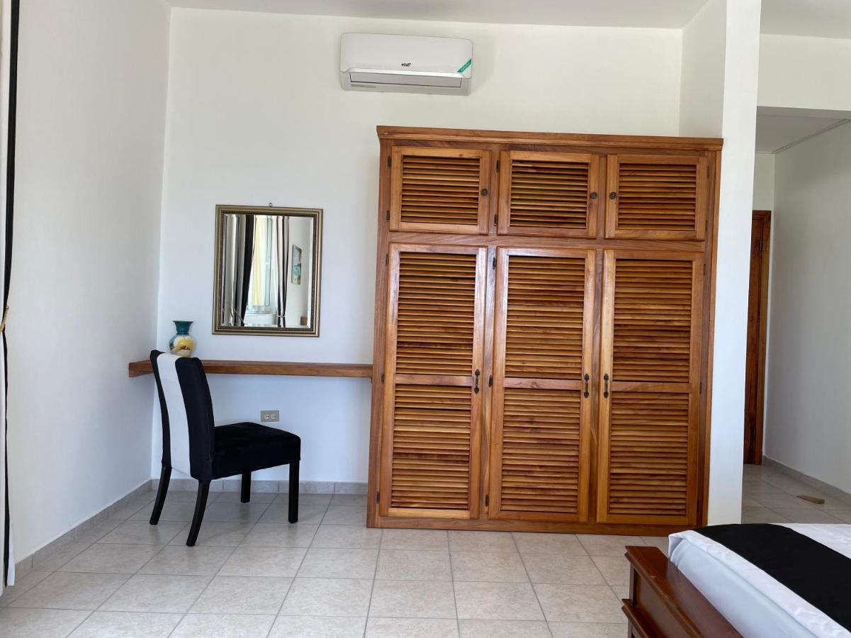 Spring Garden Mobay Resort Luxurious Apartments Montego Bay Exteriör bild