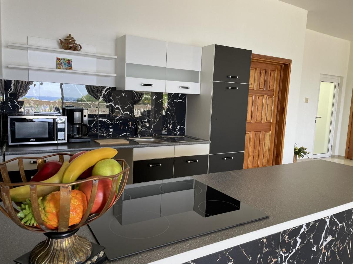 Spring Garden Mobay Resort Luxurious Apartments Montego Bay Exteriör bild