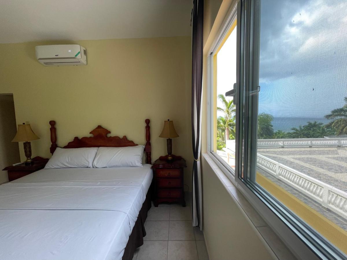 Spring Garden Mobay Resort Luxurious Apartments Montego Bay Exteriör bild