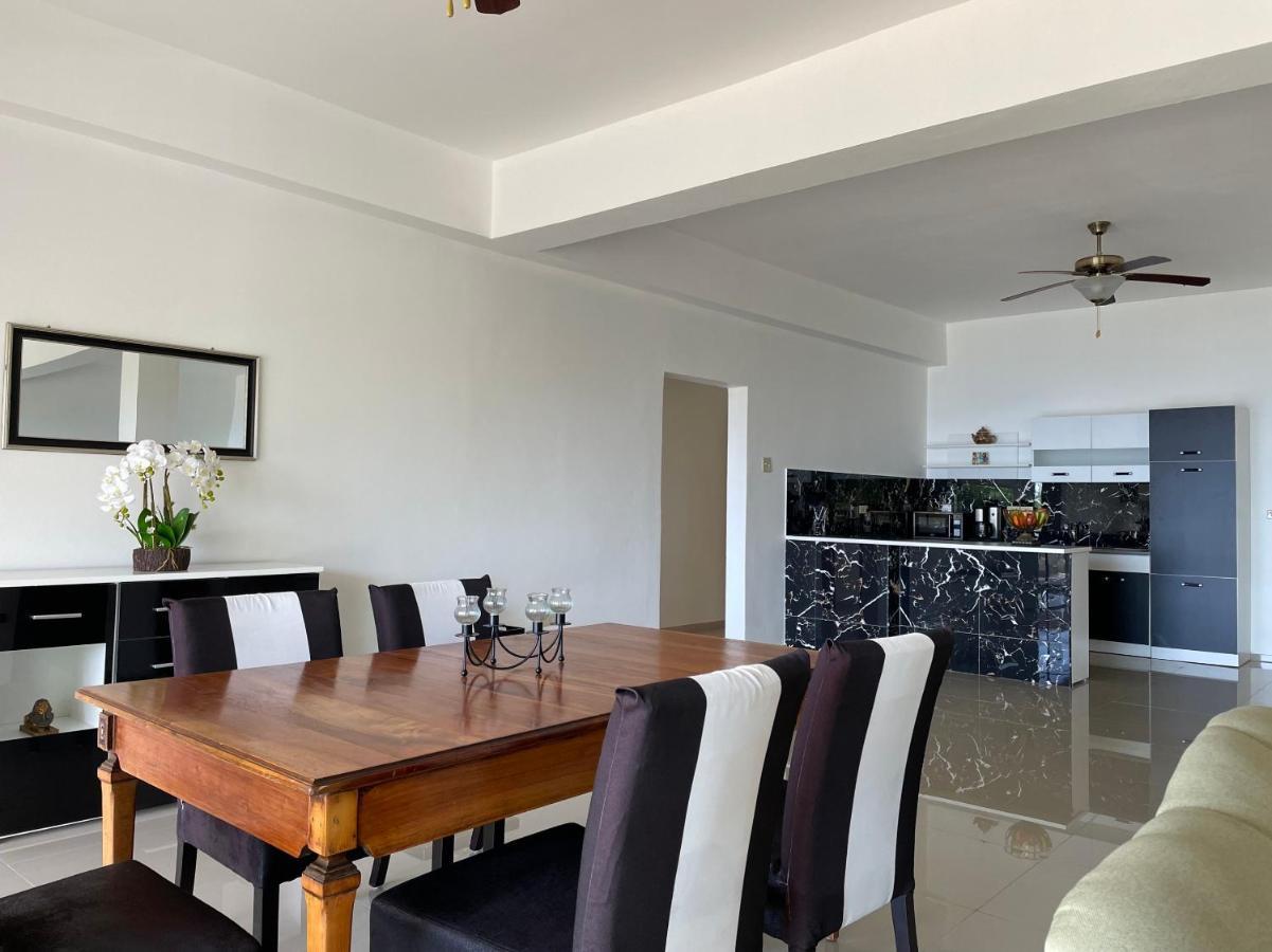 Spring Garden Mobay Resort Luxurious Apartments Montego Bay Exteriör bild